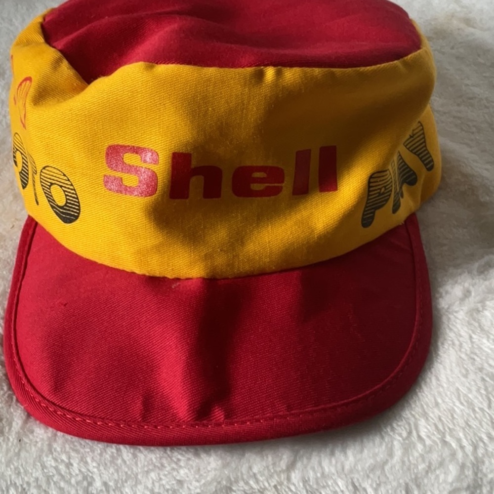 Shell Red and Yellow Cap